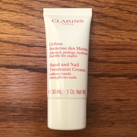 NWOB Clarins Hand and Nail Treatment Cream, 30ml/1oz - Picture 2 of 7